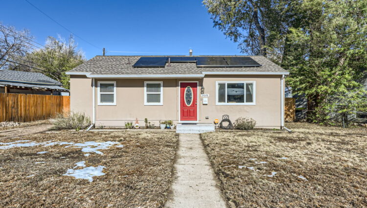 1 Exterior Front