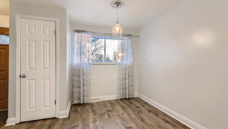 11 Dining Room