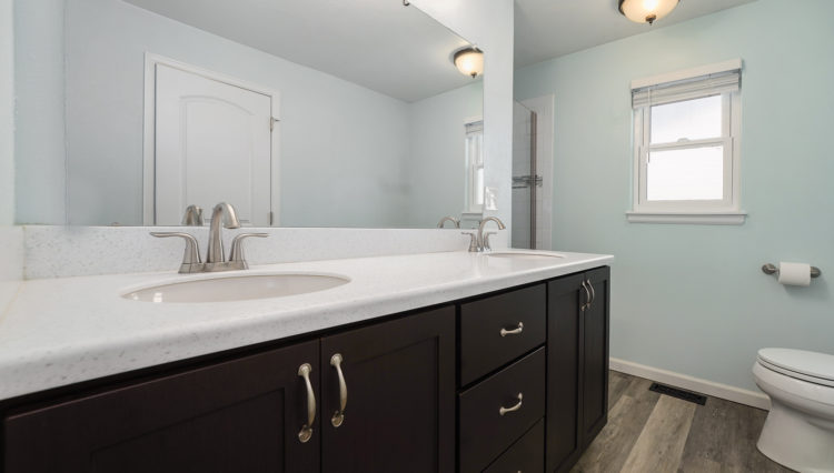 12 Master Bathroom