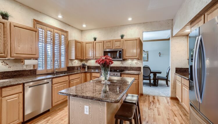 13 Kitchen