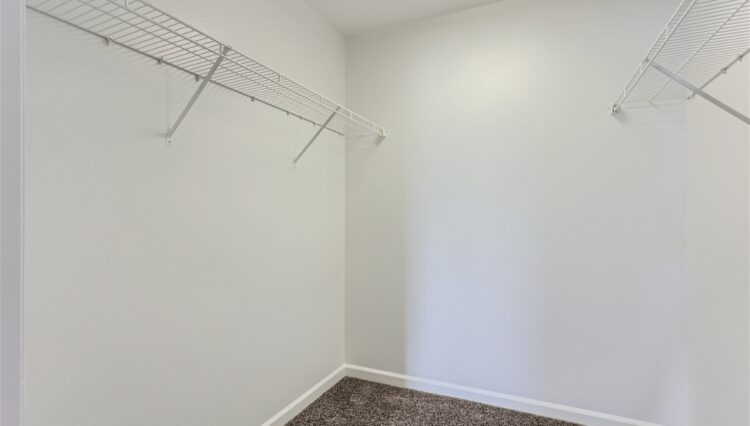 13 Primary Bedroom Closet