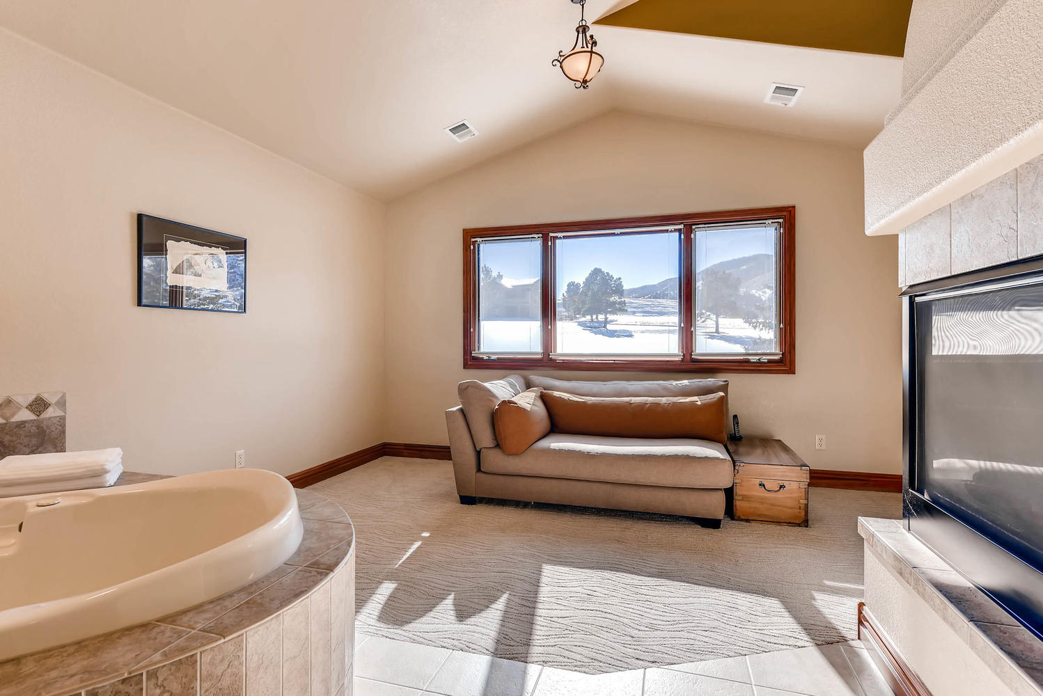 16220 Deer Haven Ct Morrison-large-044-80-2nd Floor Master Bathroom-1499x1000-72dpi (2)