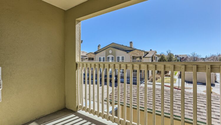18 Balcony