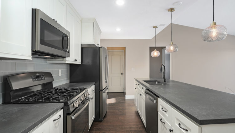 4 Kitchen
