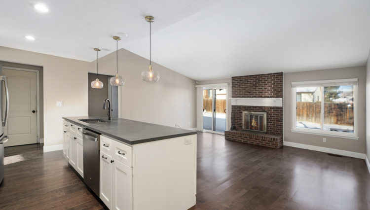 5 Kitchen