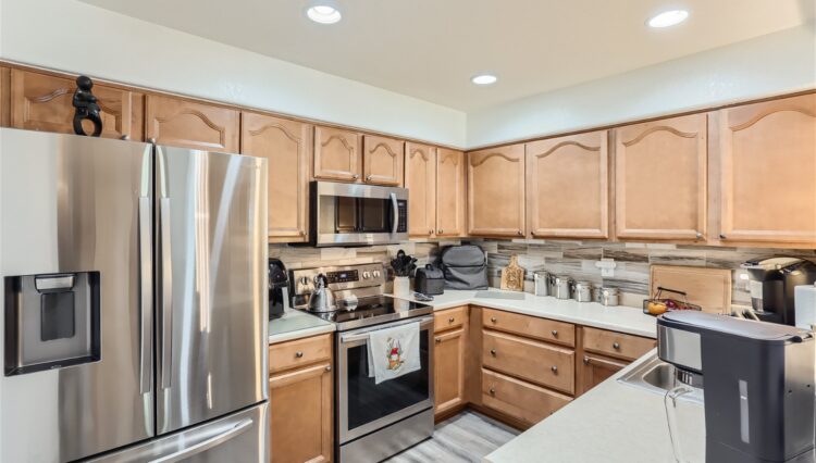 8 Kitchen