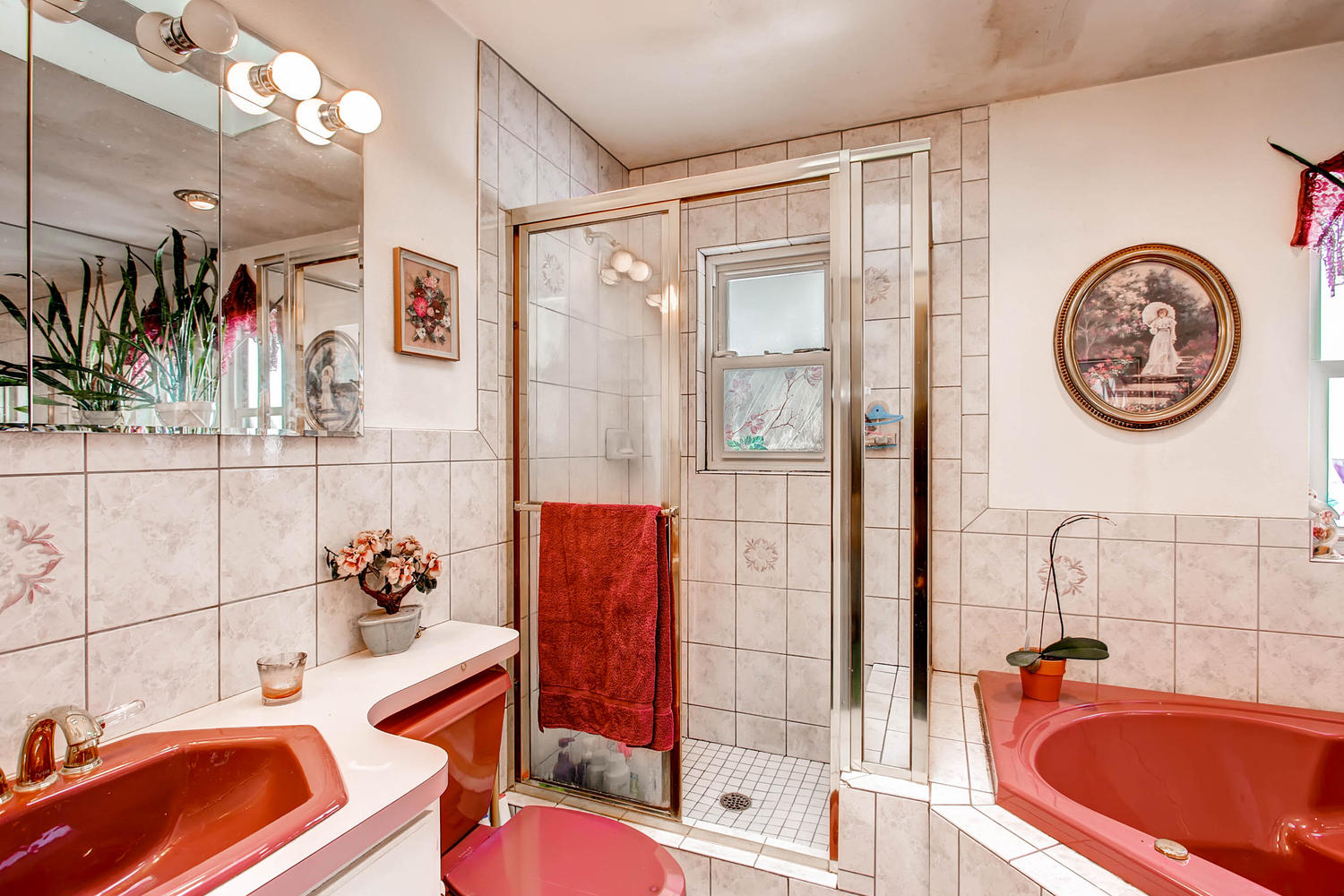 8 - Use - Main floor bath