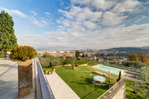 Florence, 6 BEDROOMS 6 BATHS 7,000 SQ. FT. $11.5 MILLION