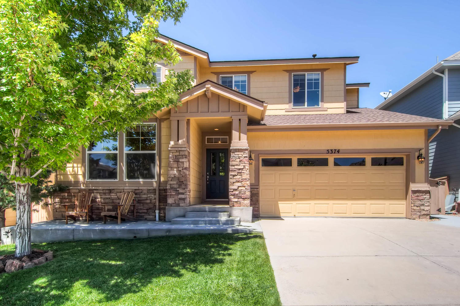 Use - 1 - Exterior front