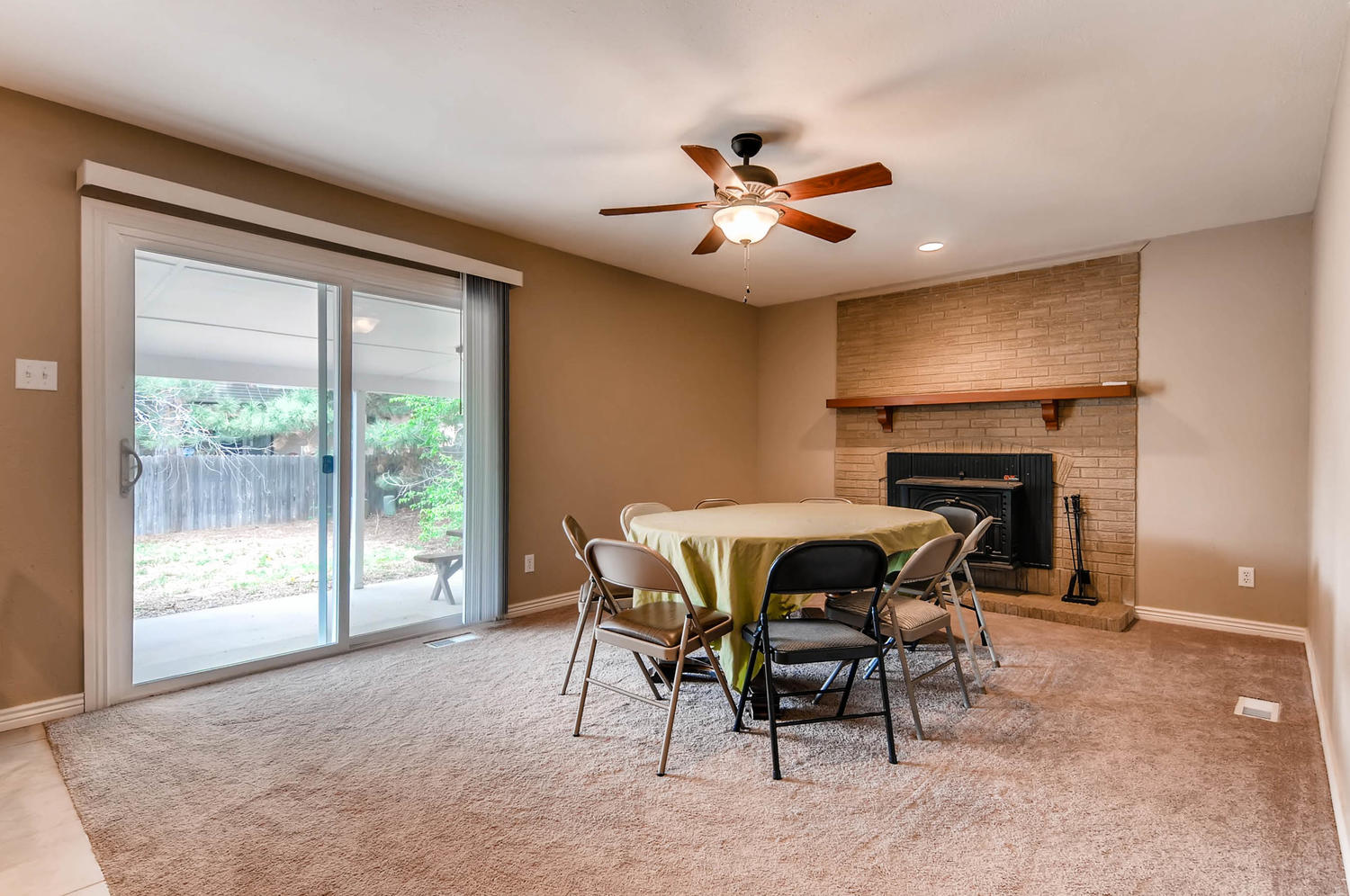 Use - 10 Family Room