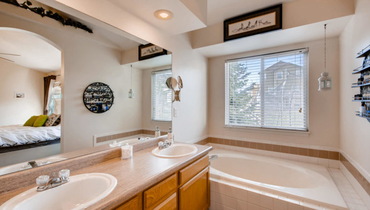 Use 11 Master Bath