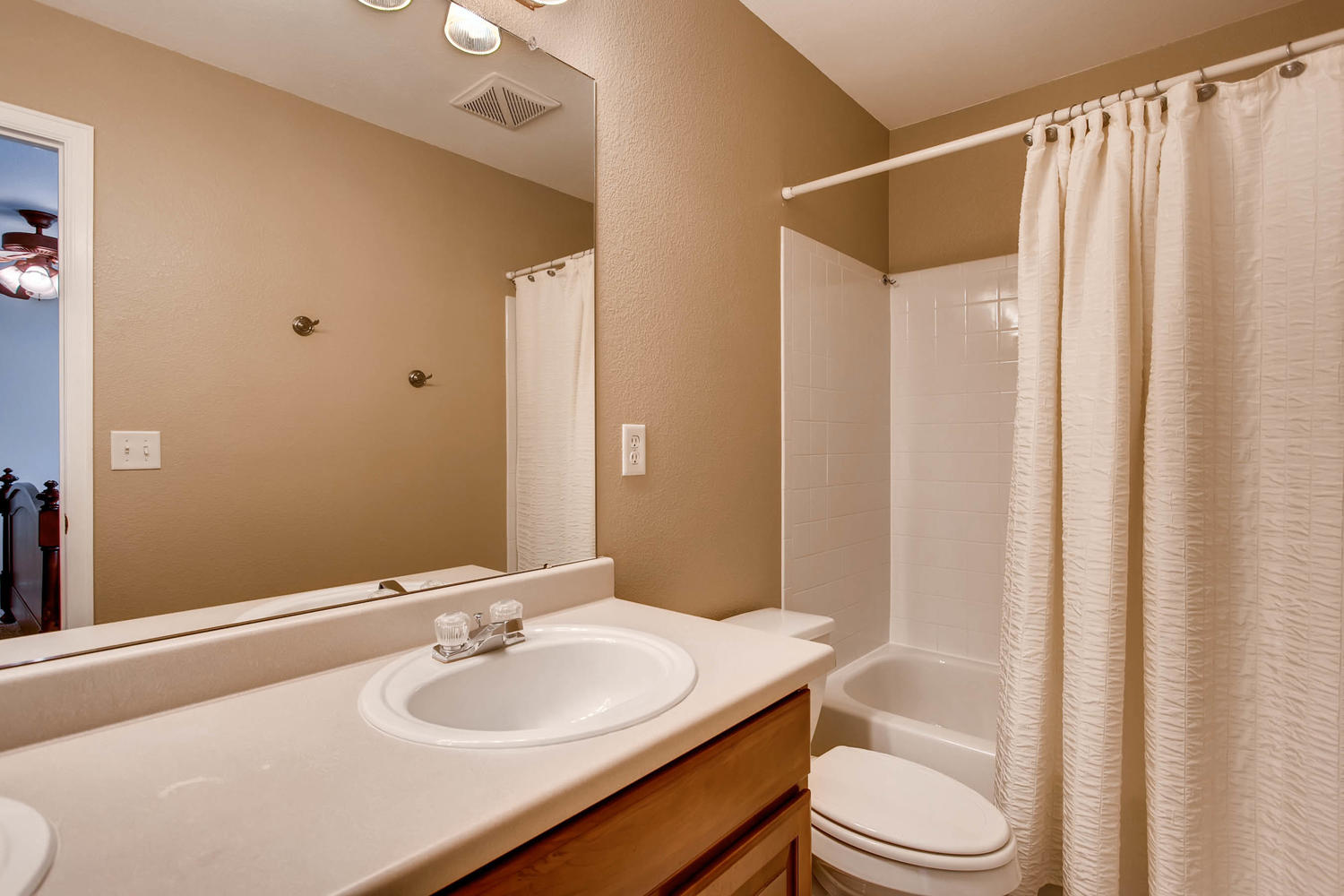 Use - 11 Master Bath