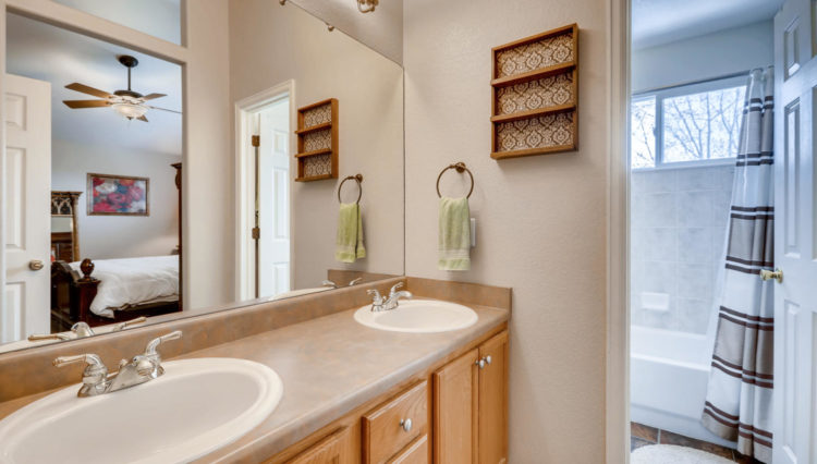 Use 12 Master Bath