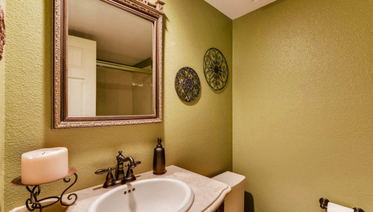 Use - 13 Half Bath