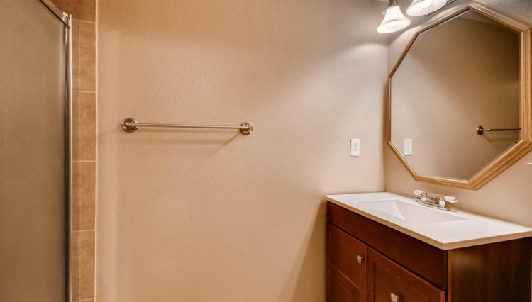 Use 13 Lower Bath