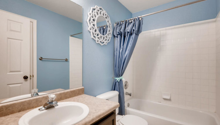 Use 15 Full Bath