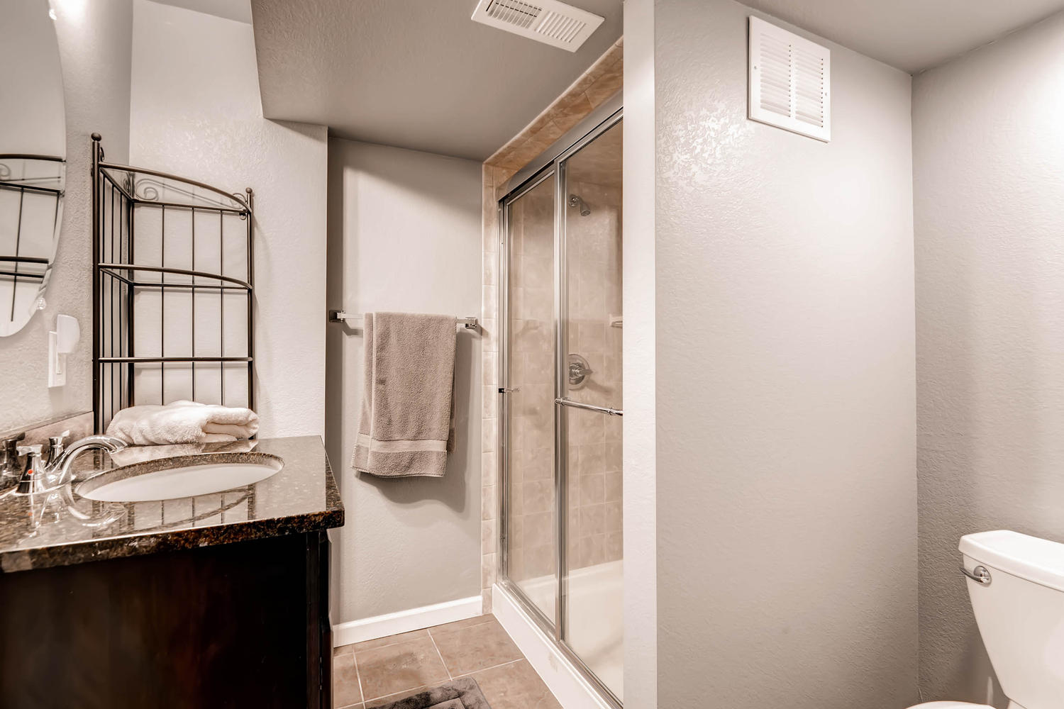 Use - 16 - Basement Bath