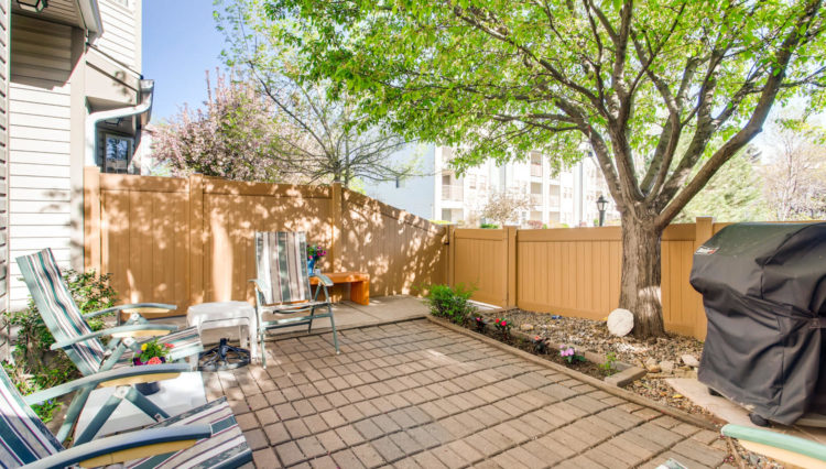 Use 16 Front Patio