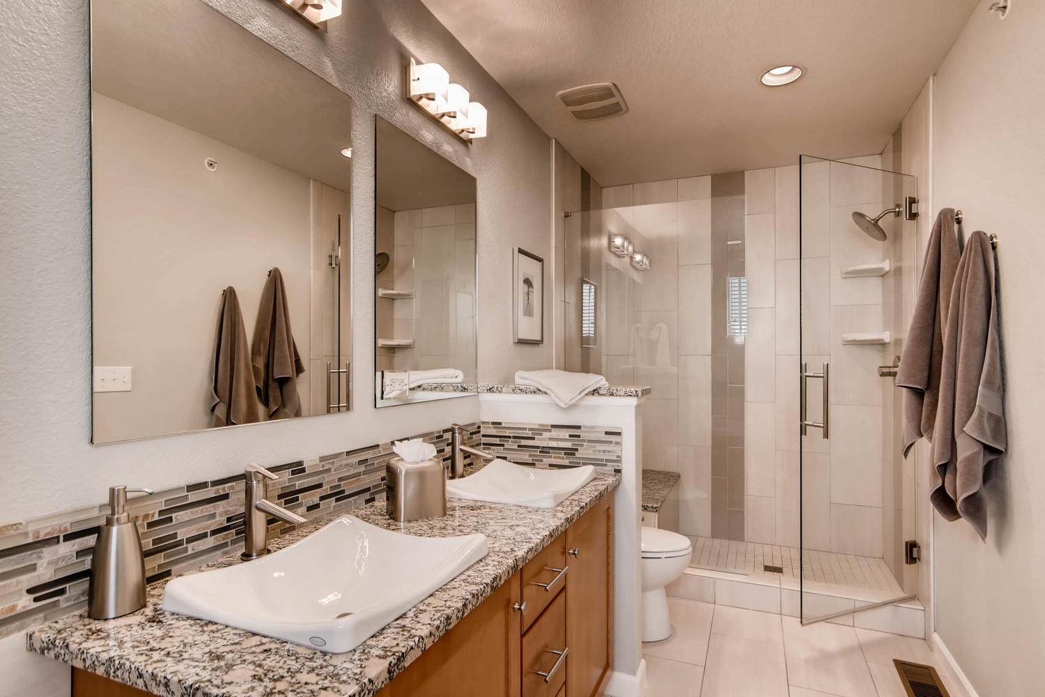 Use - 16 - Master Bathroom