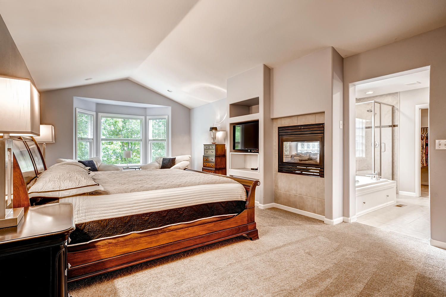 Use - 16 - Master Suite