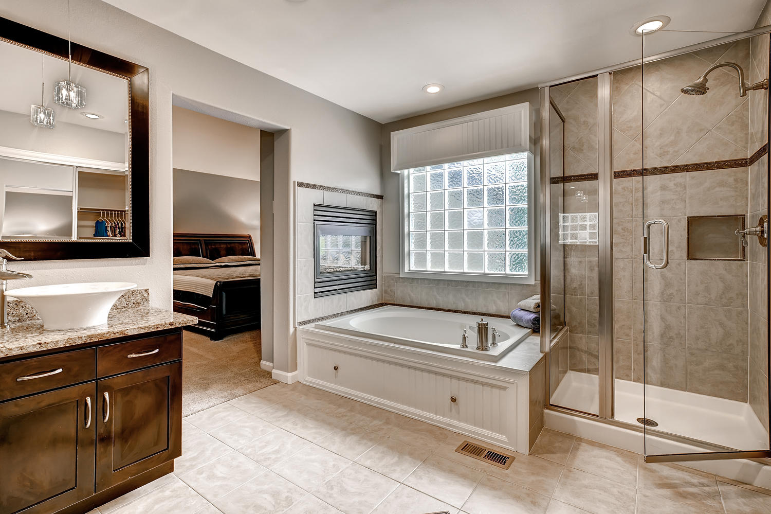 Use - 17 - Master Bath