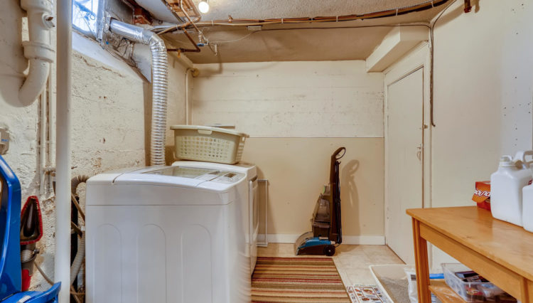 Use 19 Lower Laundry Room