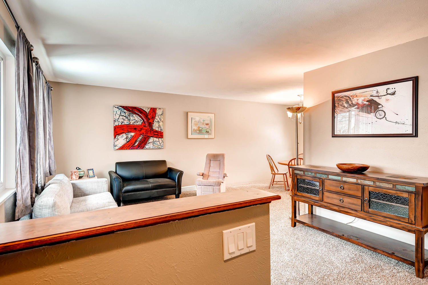 Use - 2 - Entry and Living Room