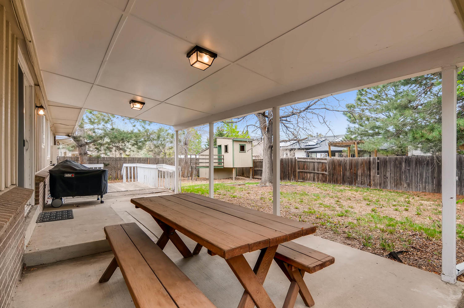 Use - 20 Covered Patio