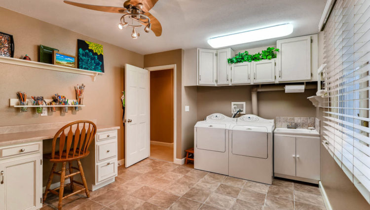 Use - 20 Laundry and Craft Room
