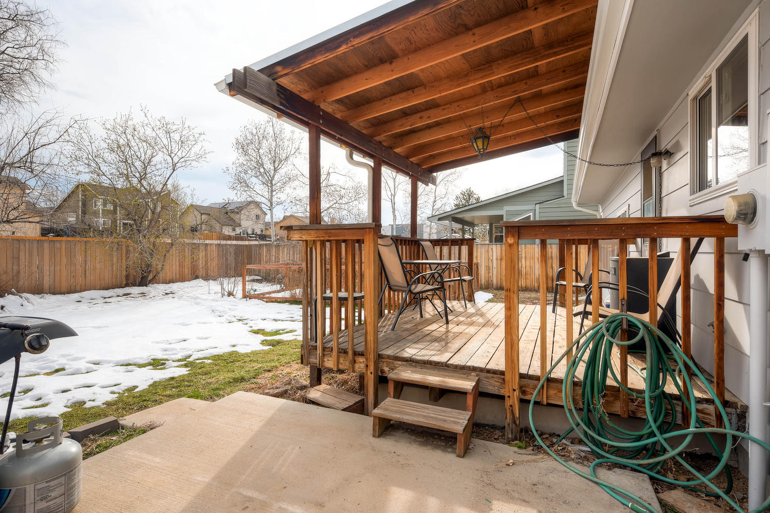 Use - 22 - Covered Deck and Backyard