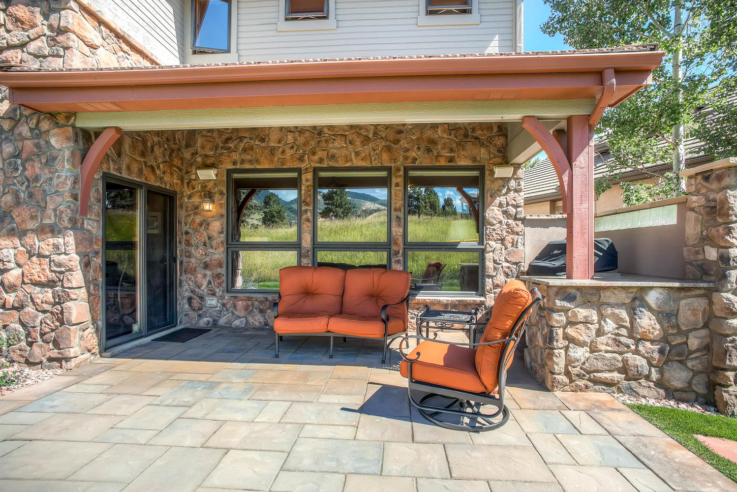 Use - 28 - Covered Patio