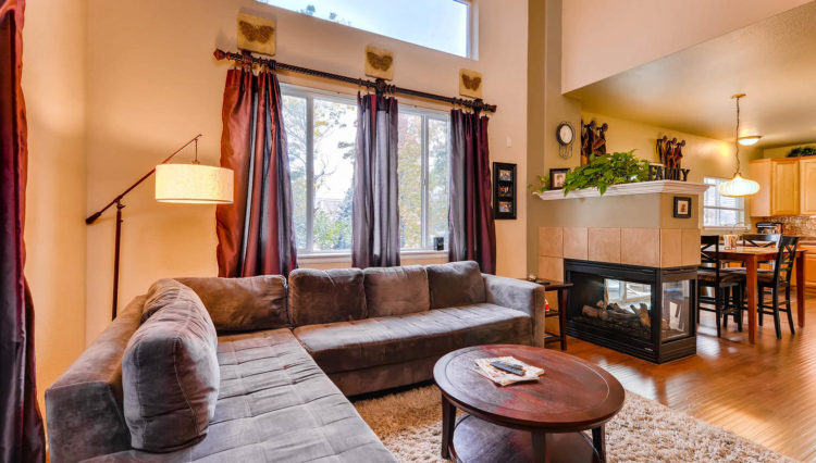 Use - 3 Family Room