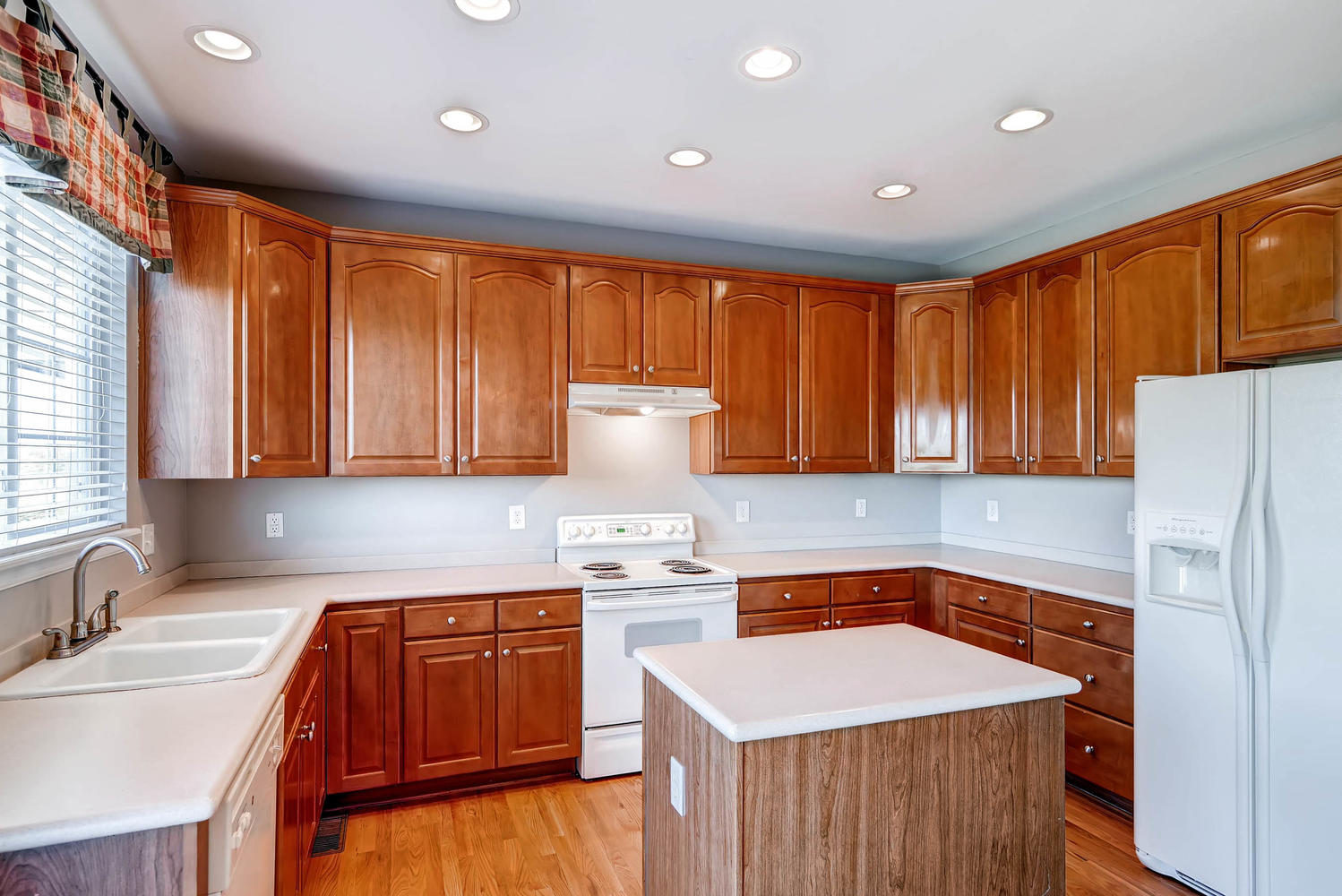 Use - 3 - Kitchen