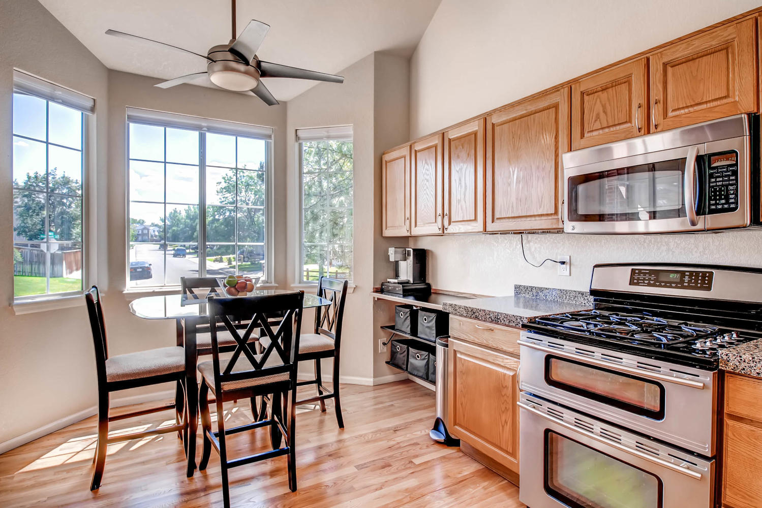Use - 6 - Breakfast Nook