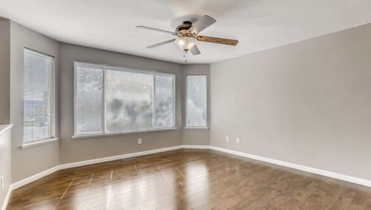 Use 6 Living Room