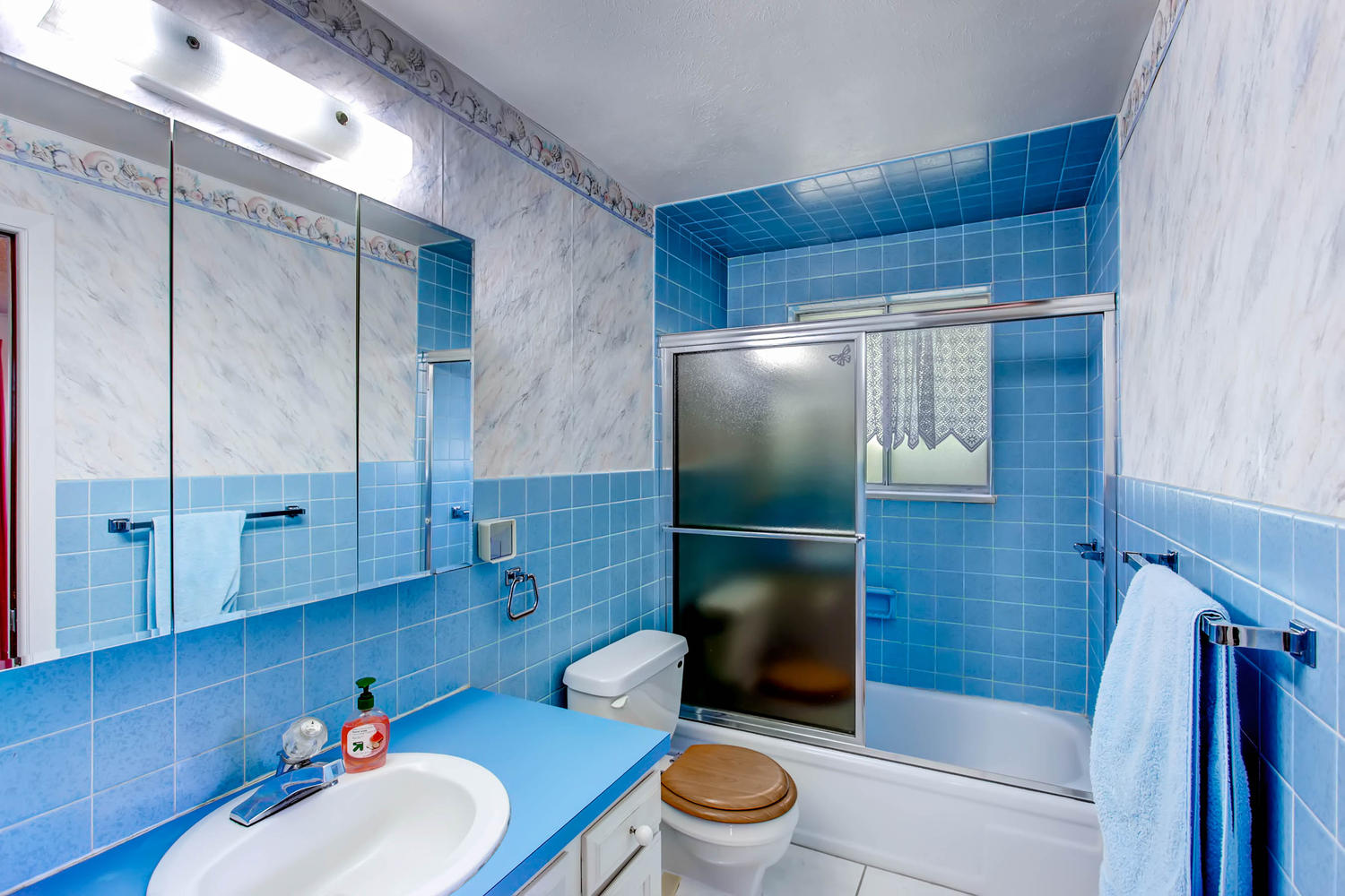 Use - 7 - Main Floor Bath