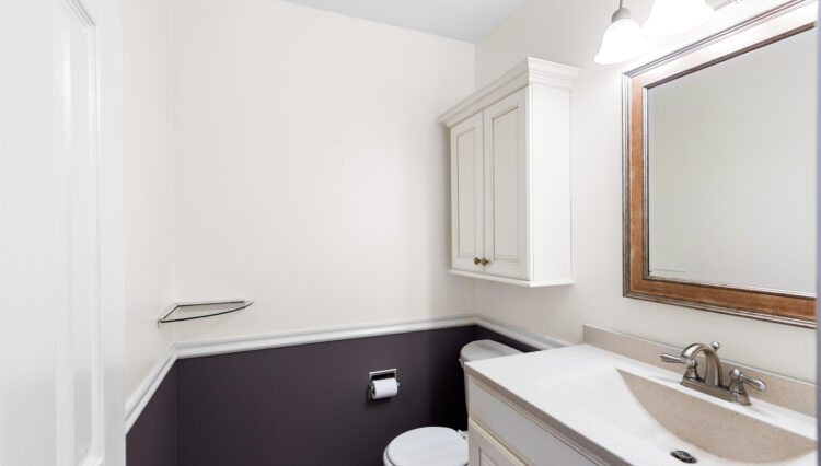 Use 8 - Half Bath