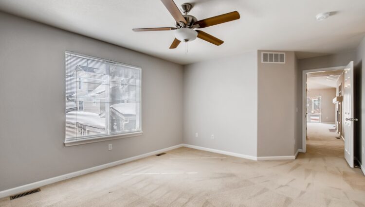 Use 8 Master Bedroom