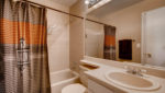 Use 9 Upper Level Bath